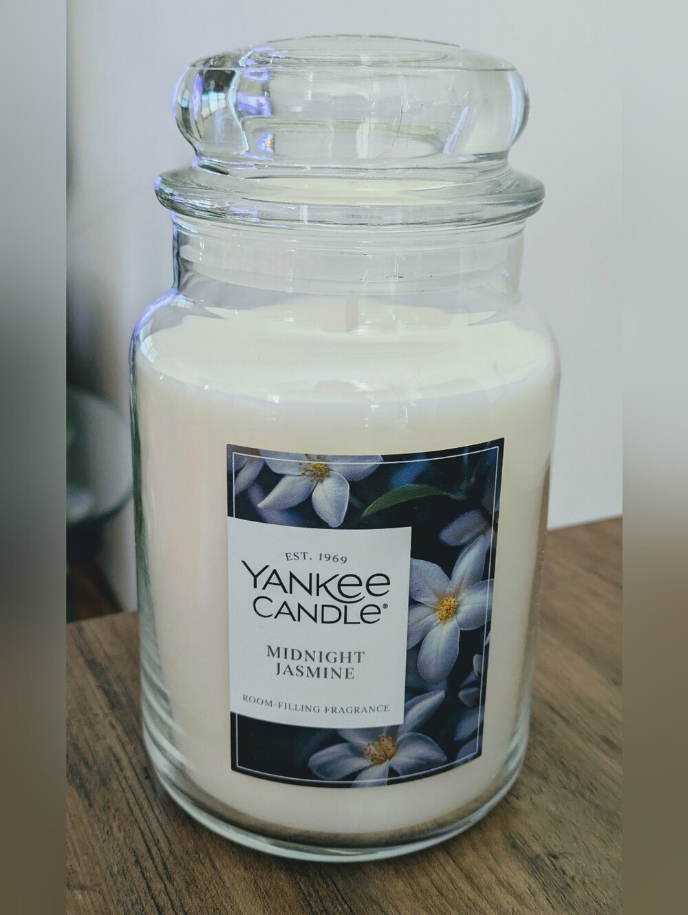 Yankee Candle Midnight Jasmine Large White Jar  4.8 Stars